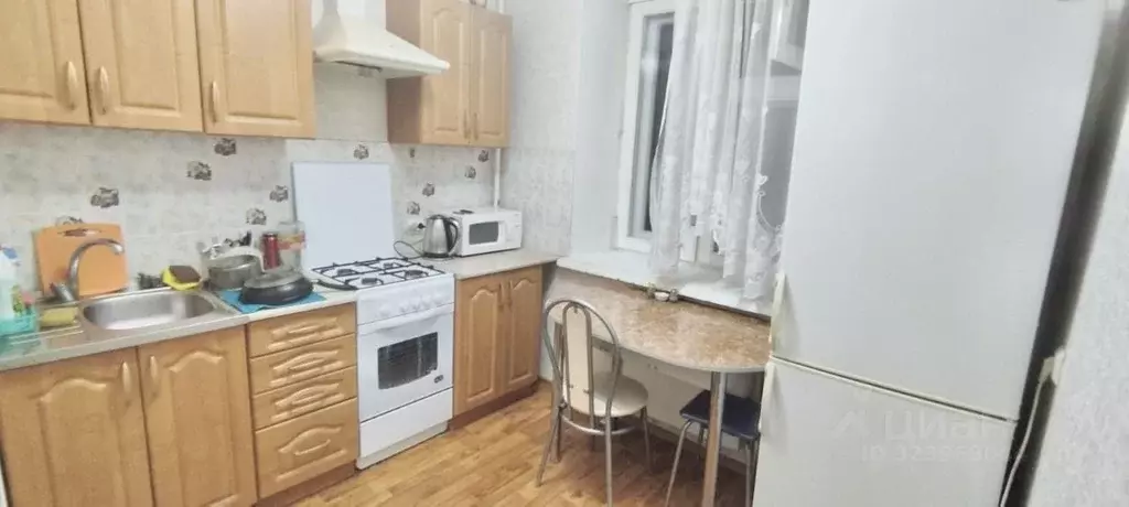 2-к кв. Татарстан, Казань ул. Толбухина, 21 (55.0 м) - Фото 1
