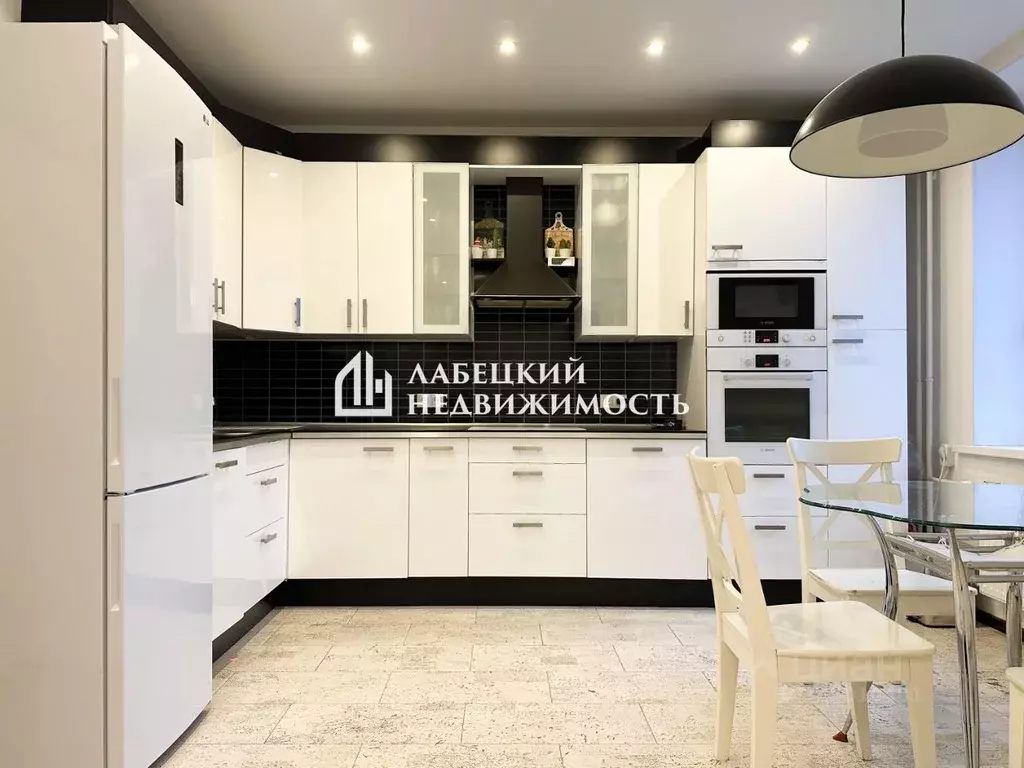 3-к кв. Санкт-Петербург Богатырский просп., 22к1 (89.3 м) - Фото 1