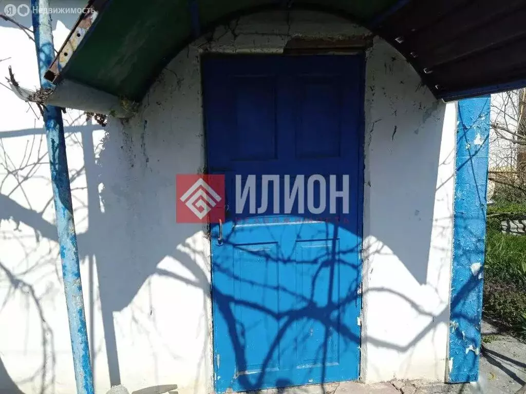 Дом в Бахчисарайский район, Голубинское сельское поселение, село ... - Фото 2