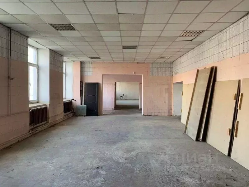 Производственное помещение в Санкт-Петербург ул. Салова, 45 (1167 м) - Фото 2