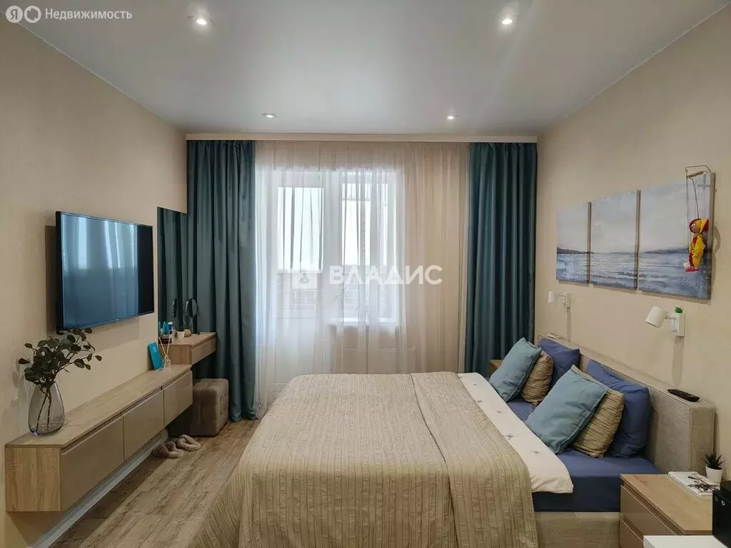 2-комнатная квартира: Тобольск, 10-й микрорайон, 65А (65 м) - Фото 1