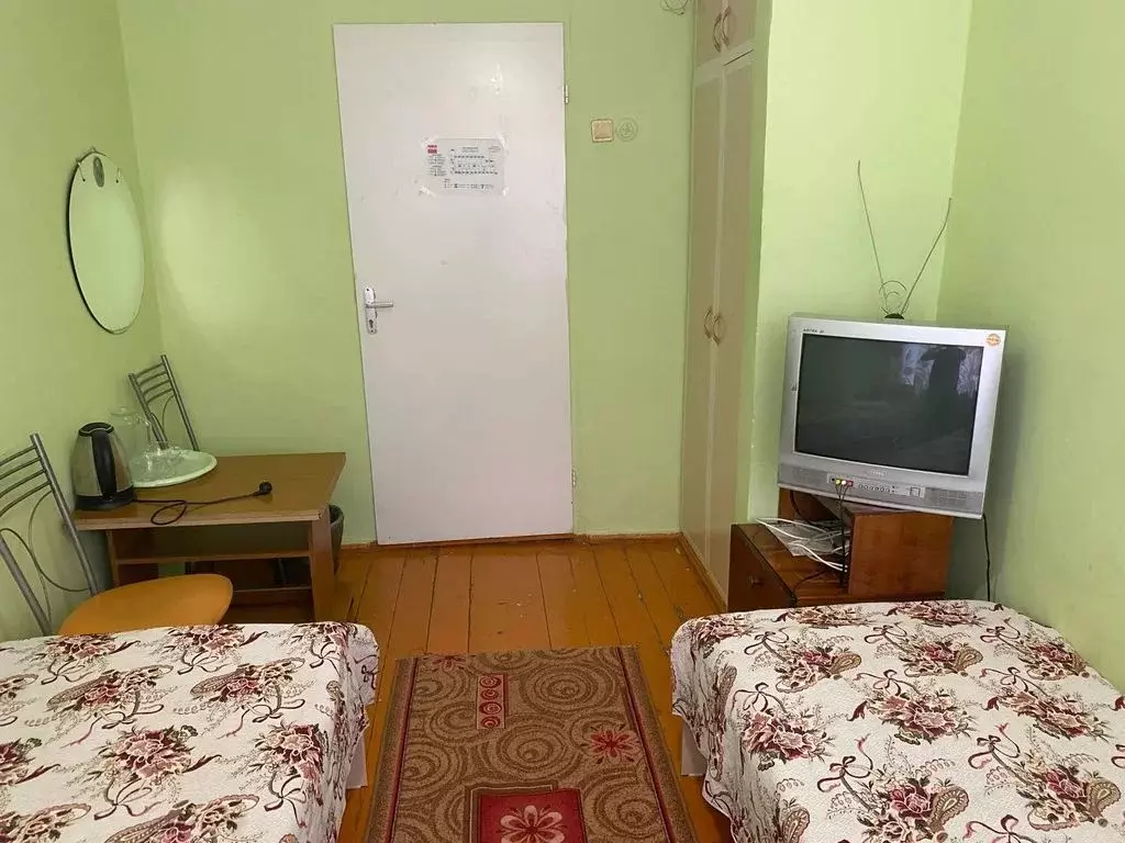 Комната Удмуртия, Балезинский район, пос. Балезино Советская ул., 6 - Фото 1