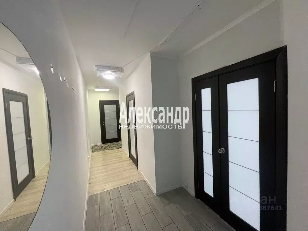 2-к кв. Ленинградская область, Мурино Всеволожский район, ул. ... - Фото 1