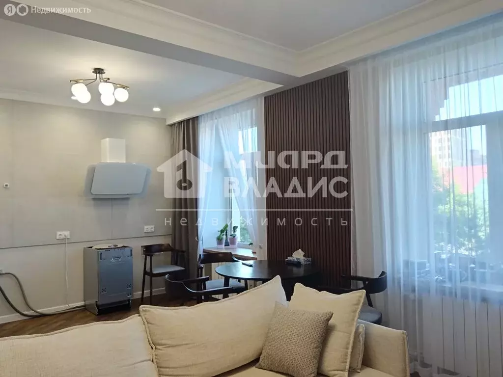 2-комнатная квартира: Омск, улица Герцена, 40 (58.4 м) - Фото 1