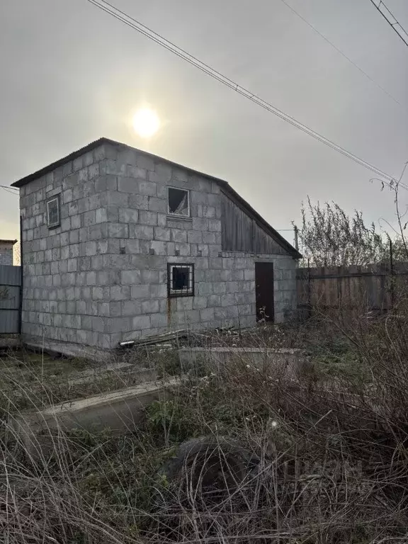 Дом в Свердловская область, Екатеринбург ул. Чемпионов, 11А (50 м) - Фото 2