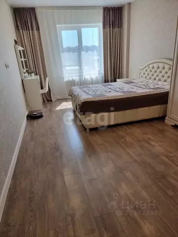 2-к кв. Саха (Якутия), Якутск Якутская ул., 2/17 (67.7 м) - Фото 1