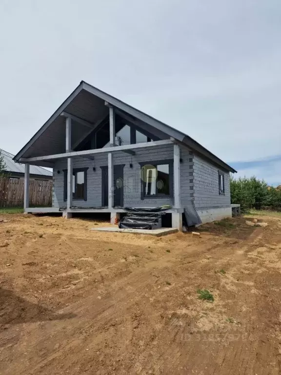 Дом в Иркутская область, Иркутск Искра мкр, ул. Строителей, 17 (190 м) - Фото 1