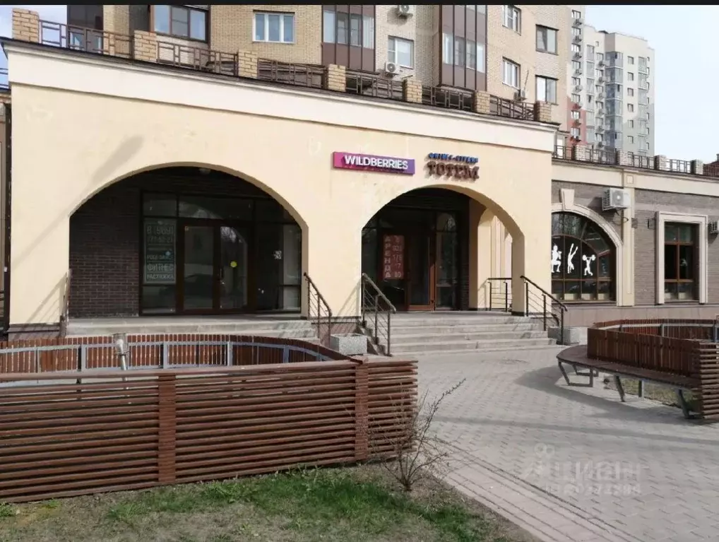 Офис в Московская область, Химки ул. Академика Грушина, 8 (135 м) - Фото 1