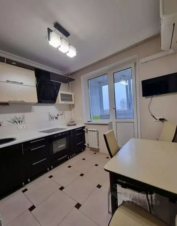 3-к кв. Москва Кавказский бул., 29К2 (64.0 м) - Фото 0