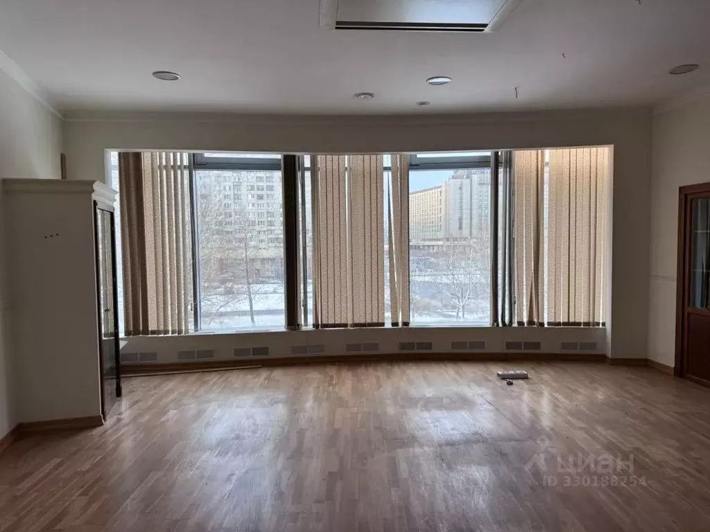 Офис в Санкт-Петербург ул. Нахимова, 26 (2150 м) - Фото 1