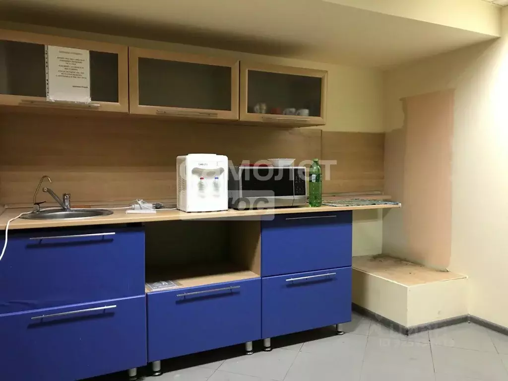 Помещение свободного назначения в Свердловская область, Екатеринбург ... - Фото 2