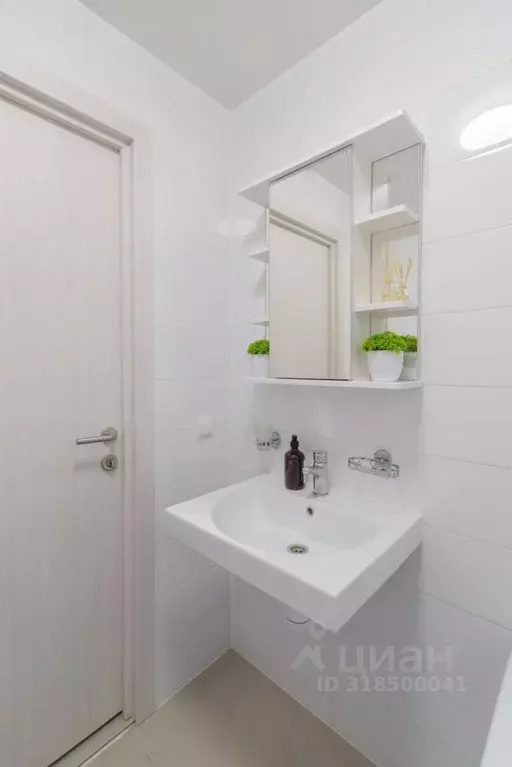 1-к кв. Московская область, Люберцы ул. Летчика Ларюшина, 6к1 (50.0 м) - Фото 2