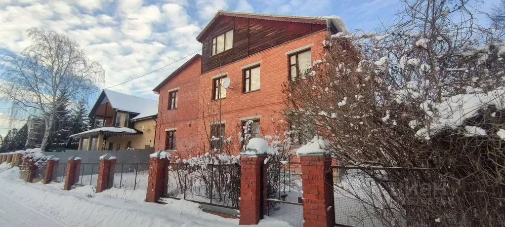 Дом в Московская область, Коломна городской округ, д. Зиновьево ул. ... - Фото 2