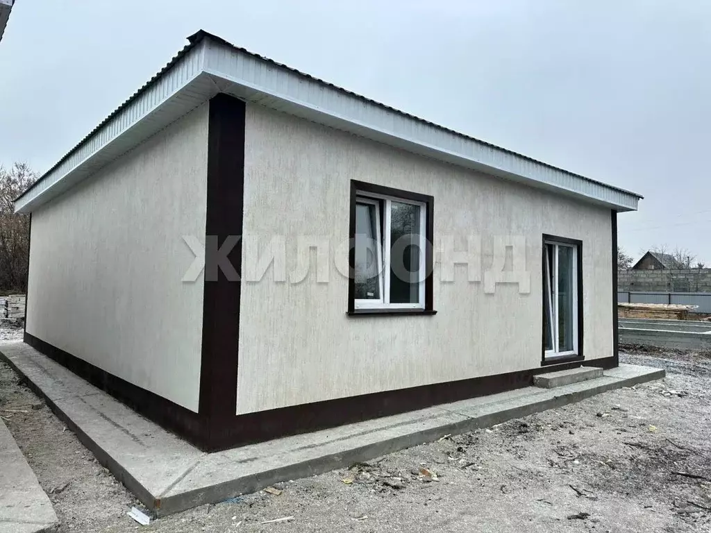 Дом в Новосибирская область, Коченевский район, с. Чистополье Школьная ... - Фото 1