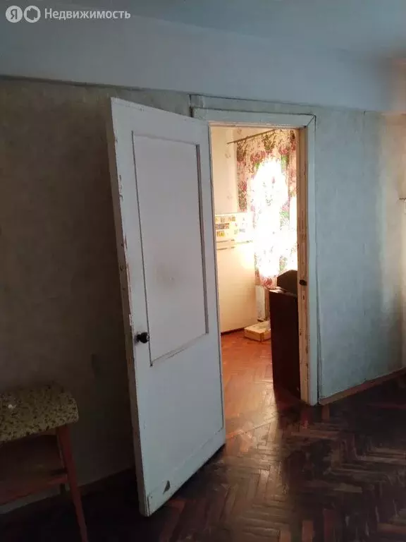 3-комнатная квартира: Санкт-Петербург, проспект Шаумяна, 81 (56.63 м) - Фото 2