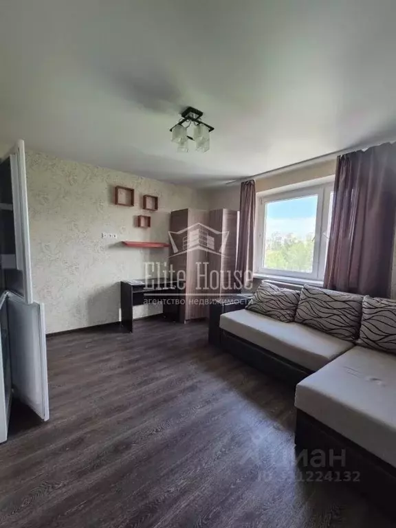 Студия Калужская область, Калуга Хрустальная ул., 44 (24.0 м) - Фото 2