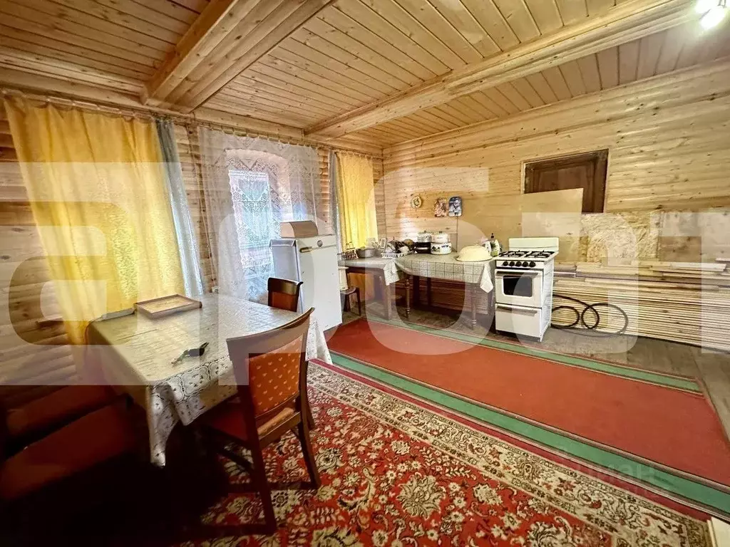 Дом в Ивановская область, пос. Лух ул. Красноармейская, 8 (97 м) - Фото 0