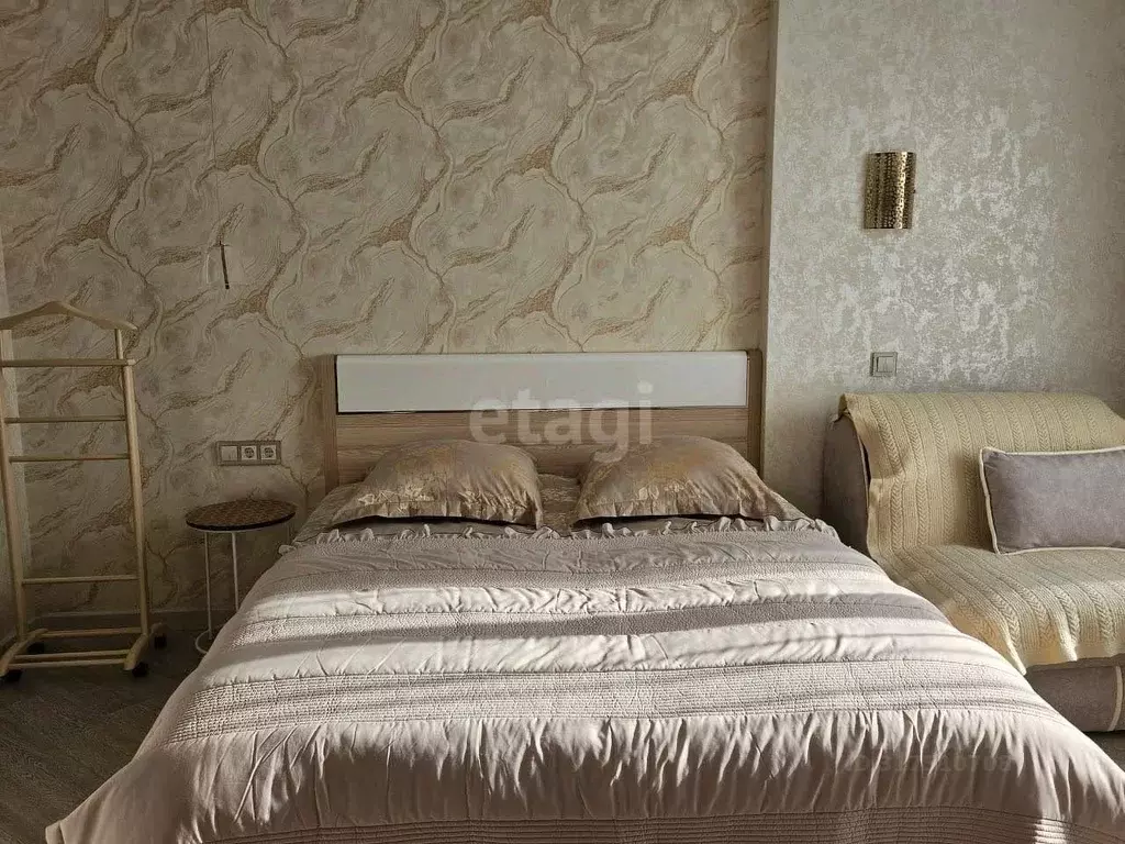 Студия Сахалинская область, Южно-Сахалинск ул. имени Космонавта ... - Фото 0
