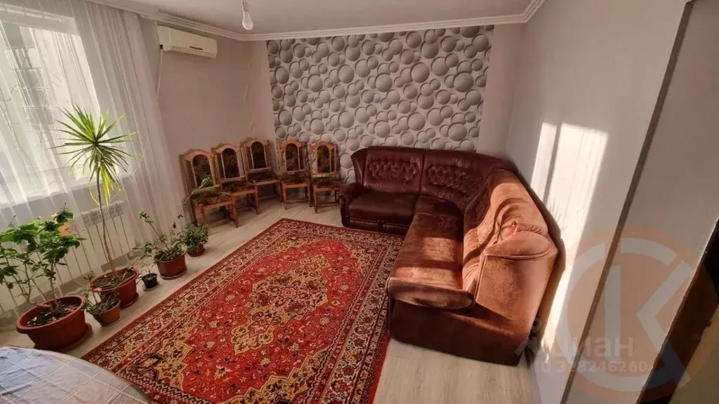 Дом в Крым, Сакский район, с. Воробьево ул. Гагарина, 30/1 (100 м) - Фото 1