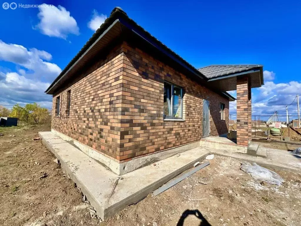 Дом в Благословенка, улица Свободы (125 м) - Фото 1