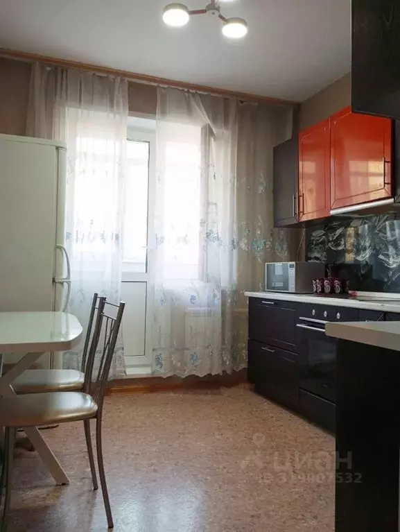 2-к кв. Красноярский край, Красноярск Караульная ул., 48 (57.0 м) - Фото 0