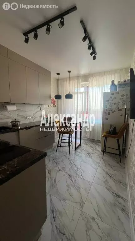 2-комнатная квартира: Мурино, улица Шоссе в Лаврики, 89 (70.9 м) - Фото 2