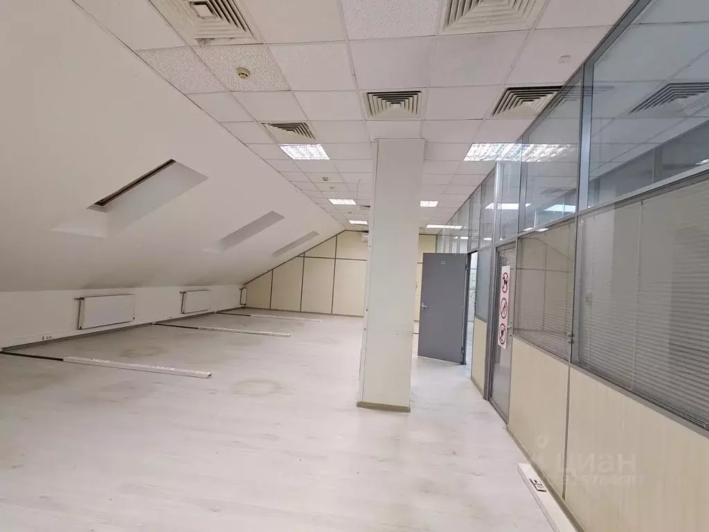 Помещение свободного назначения в Москва Марксистская ул., 3С2 (107 м) - Фото 0