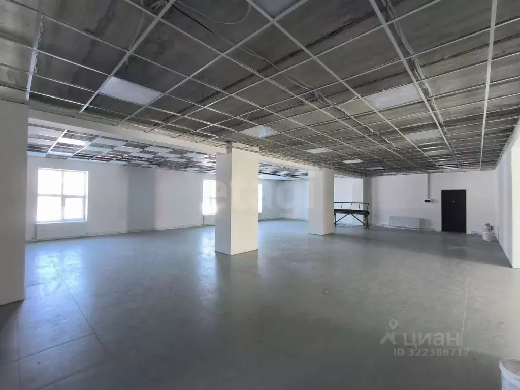 Помещение свободного назначения в Ямало-Ненецкий АО, Тарко-Сале ... - Фото 1