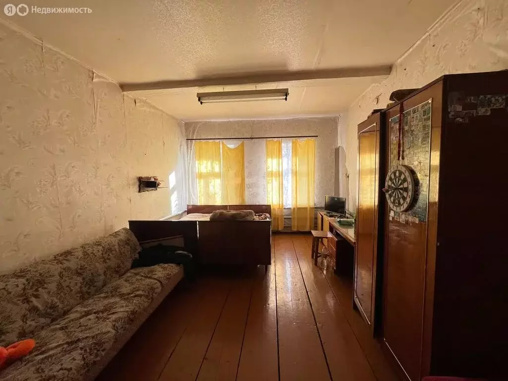 3-комнатная квартира: Старое Крещено, улица Эренгер, 8 (84.6 м) - Фото 1