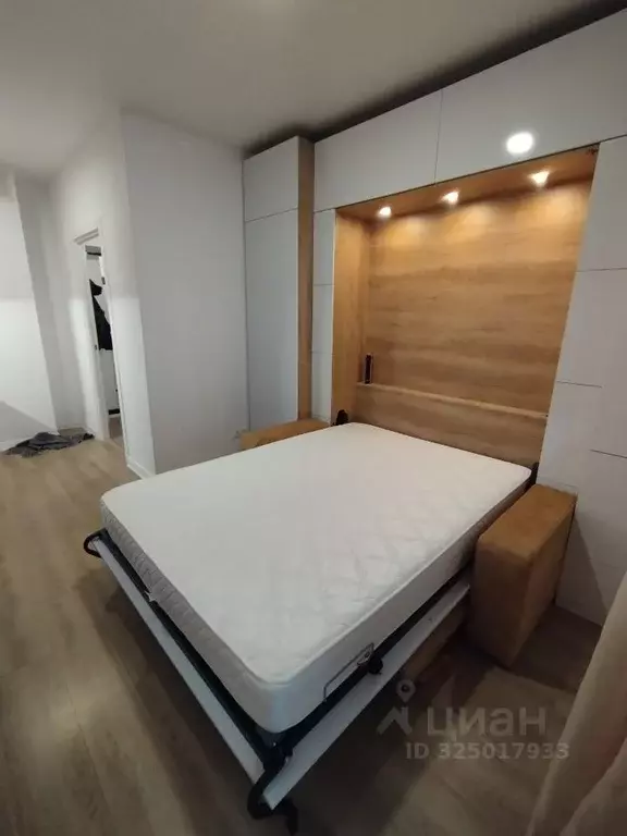 Студия Москва Сосенское поселение, просп. Куприна, 32к2 (21.0 м) - Фото 1