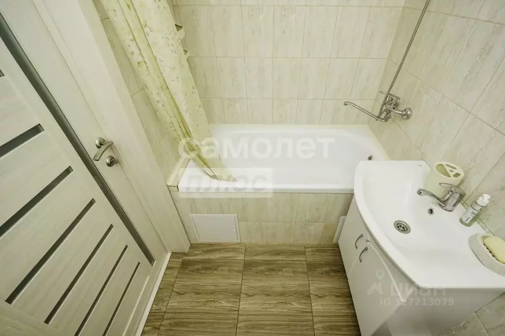 Студия Омская область, Омск Московка мкр, ул. Батумская, 30/1 (33.7 м) - Фото 1