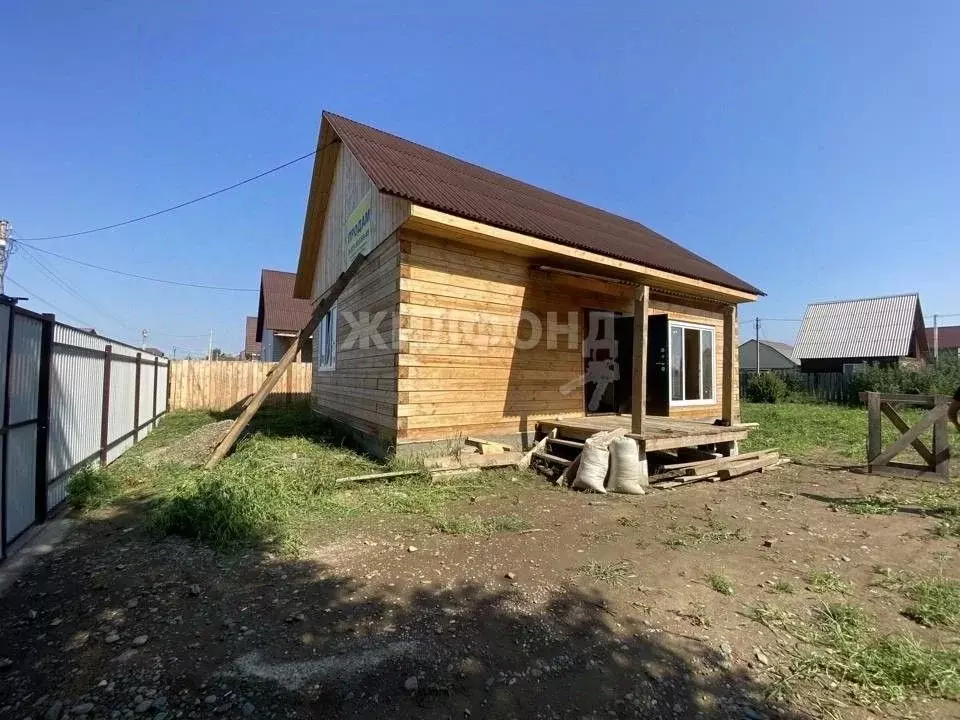 Дом в Хакасия, Абакан Нижняя Согра мкр, ул. Кленовая (70 м) - Фото 0