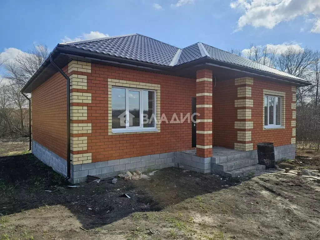 Дом в Белгородская область, Белгородский район, Пушкарское с/пос, с. ... - Фото 1