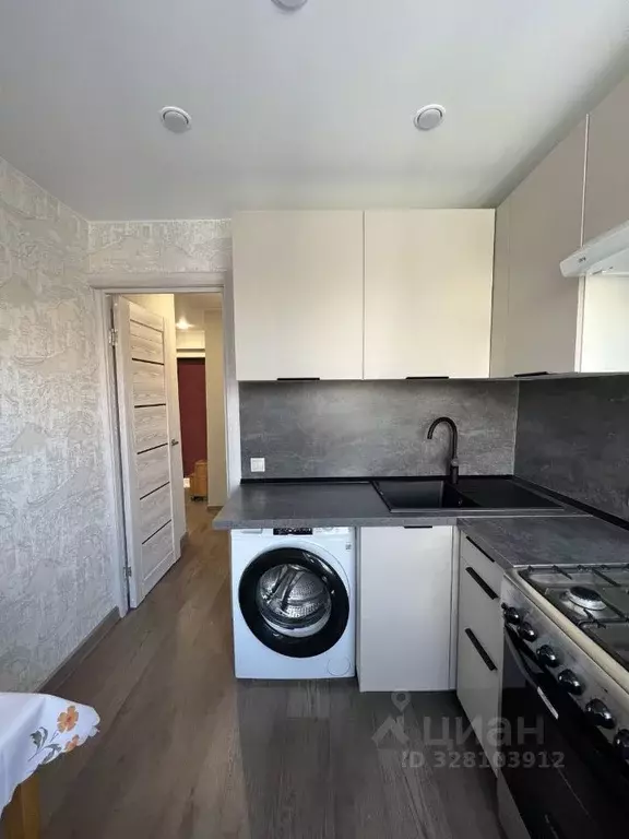 3-к кв. Москва ул. Академика Ильюшина, 1К1 (54.6 м) - Фото 1