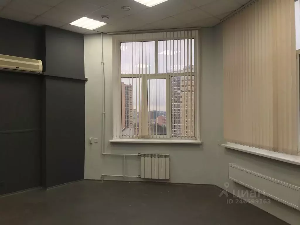 Офис в Ростовская область, Ростов-на-Дону Буденновский просп., 80 (32 ... - Фото 0