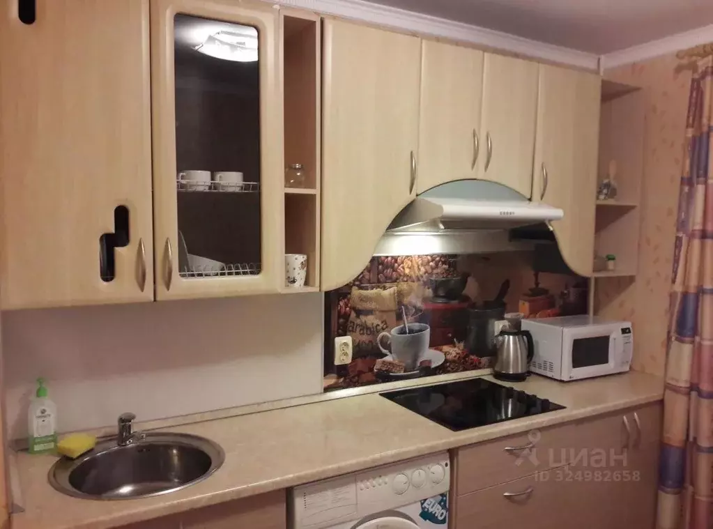 3-к кв. Белгородская область, Старый Оскол Королева мкр, 12А (64.0 м) - Фото 2