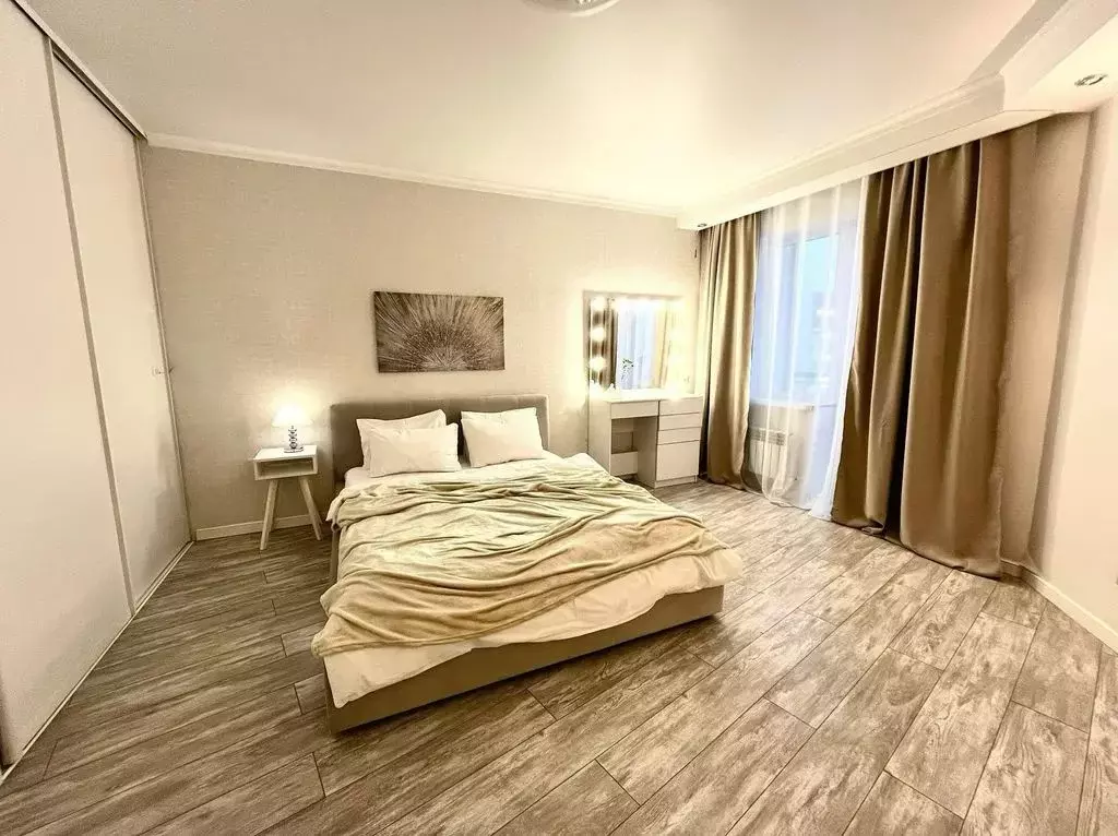 2-к кв. Воронежская область, Воронеж ул. Короленко, 5 (73.0 м) - Фото 1