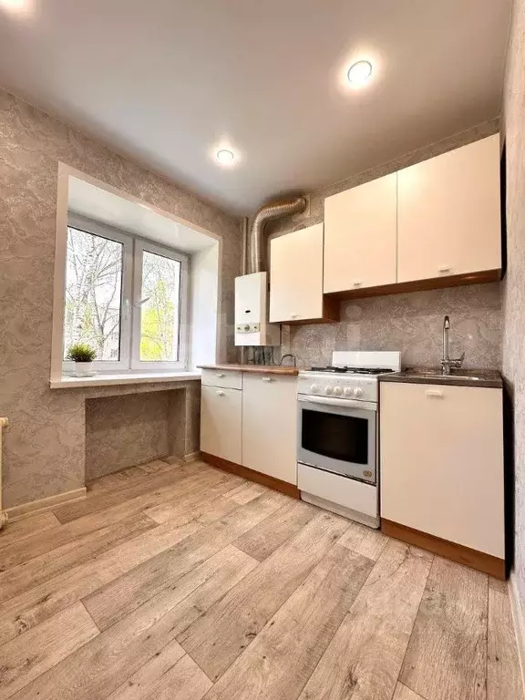 2-к кв. Владимирская область, Ковров пер. Ногина, 8 (46.7 м) - Фото 1