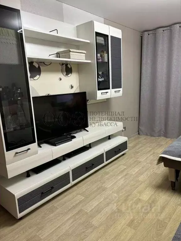 2-к кв. Кемеровская область, Кемерово ул. Юрия Смирнова, 20 (45.0 м) - Фото 0