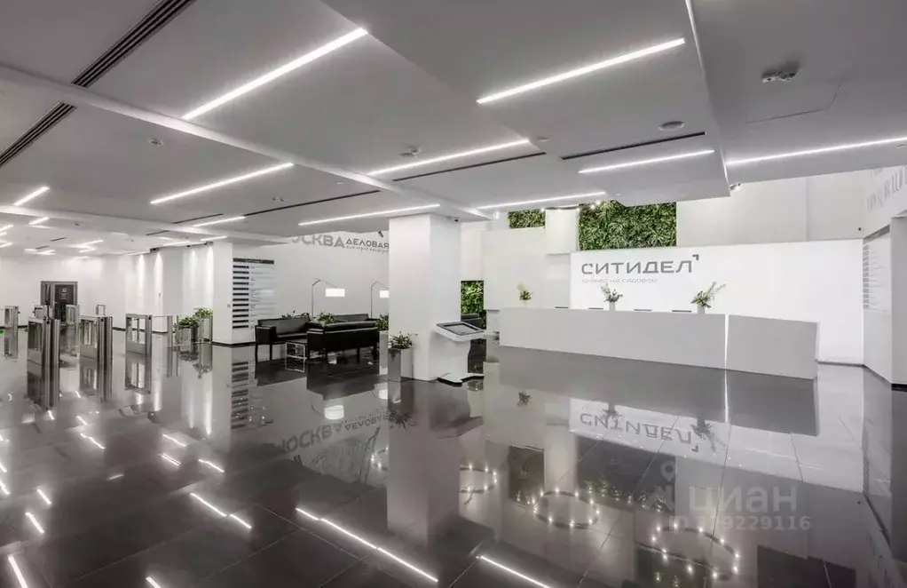 Офис в Москва ул. Земляной Вал, 9 (1268 м) - Фото 1