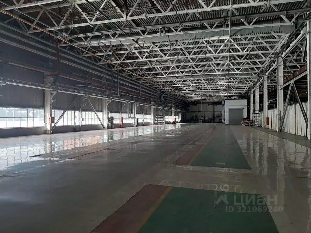 Склад в Московская область, Одинцовский городской округ, д. Малые ... - Фото 1