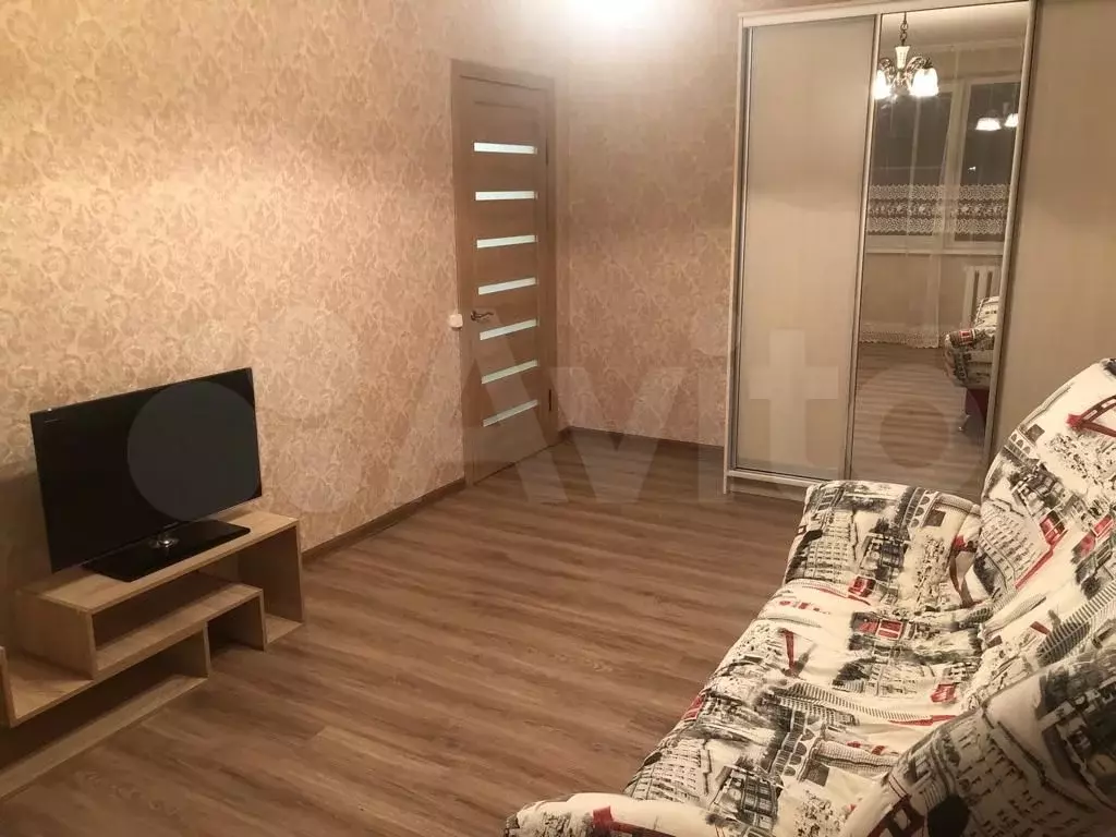 1-к. квартира, 30 м, 1/5 эт. - Фото 1