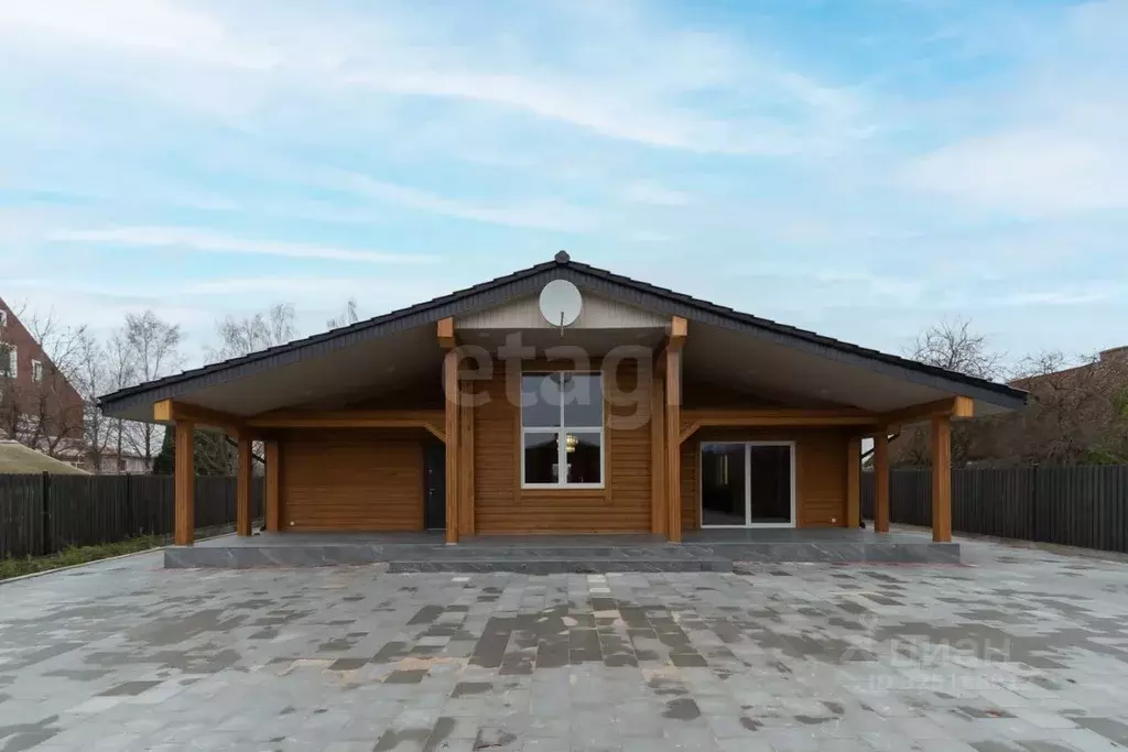 Дом в Калининградская область, Полесский муниципальный округ, пос. ... - Фото 1