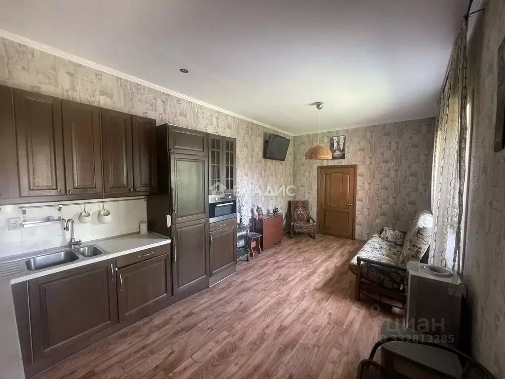 Дом в Алтайский край, Бийск Краснооктябрьская ул. (130 м) - Фото 1