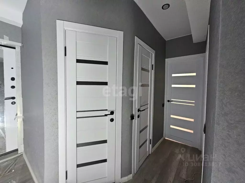 2-к кв. Псковская область, Остров ул. ДОС, 10 (43.9 м) - Фото 1