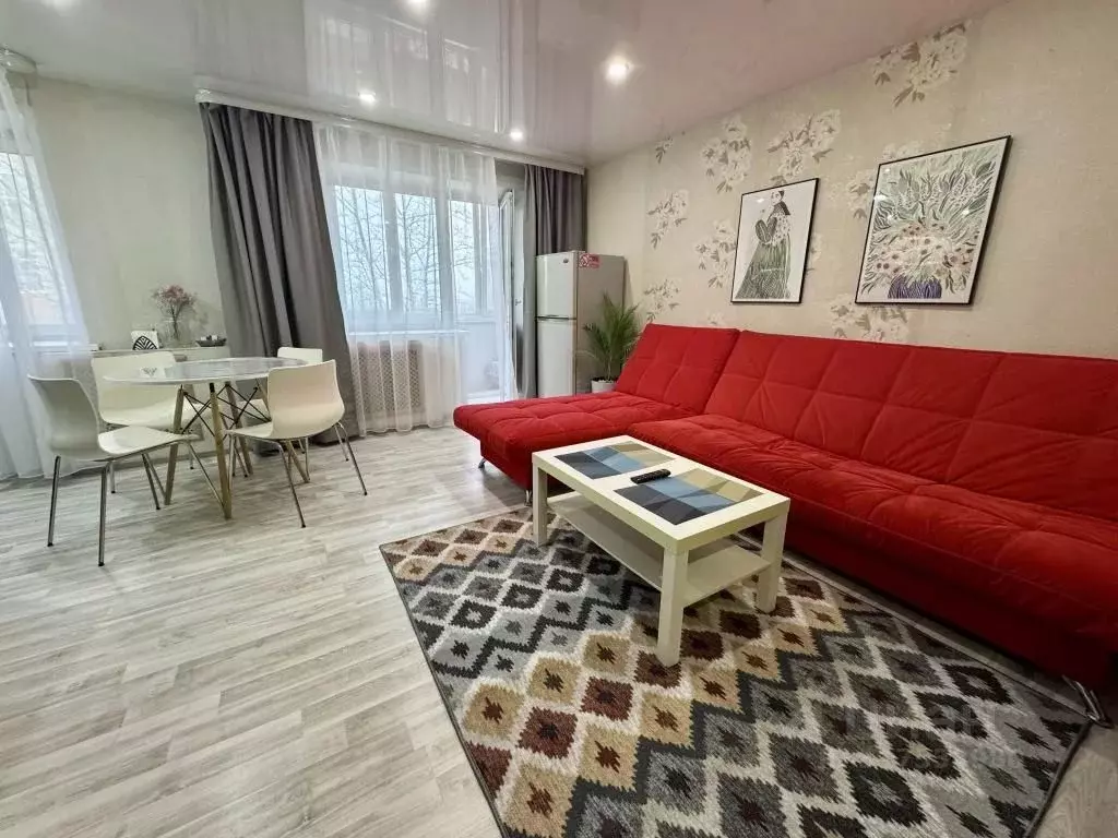 2-к кв. Пермский край, Березники ул. Льва Толстого, 86 (40.0 м) - Фото 0