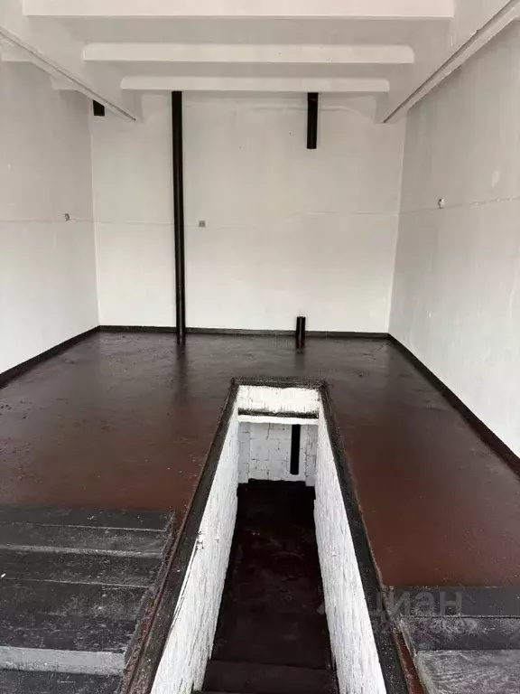 Гараж в Московская область, Одинцовский городской округ, пос. Барвиха  ... - Фото 1