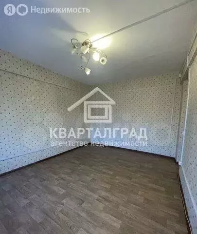 2-комнатная квартира: Саяногорск, микрорайон Ленинградский, 25Б (34 м) - Фото 1