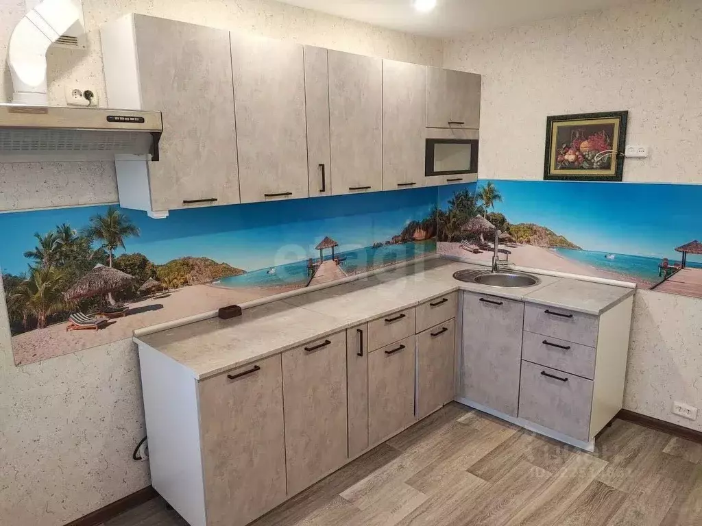 3-к кв. Ханты-Мансийский АО, Нягань Речная ул., 185 (68.3 м) - Фото 1