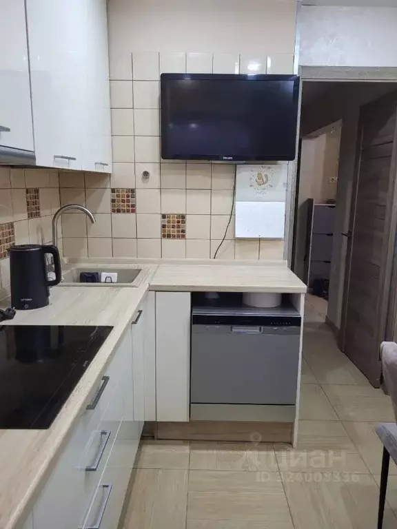 2-к кв. Иркутская область, Иркутск Байкальская ул., 182 (43.0 м) - Фото 1